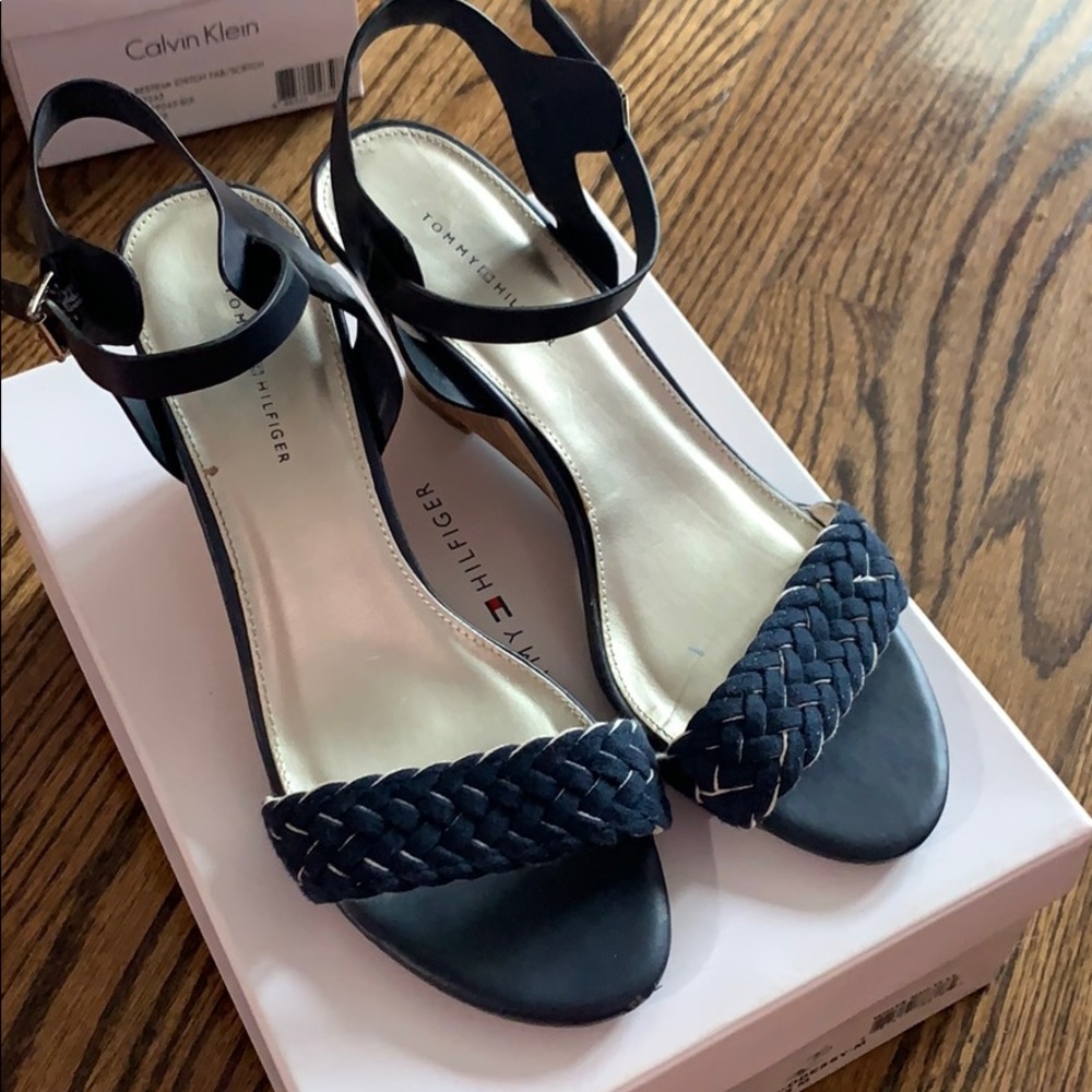 Navy blue wedges